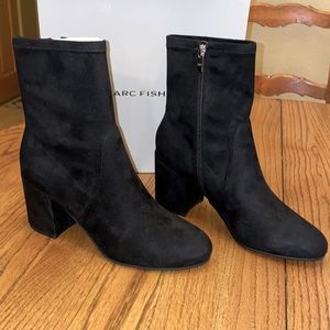 Marc Fisher Ileesia Black Suede Chunky Heel Ankle Boots: 10. NIB!